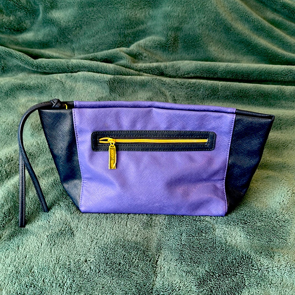 Estee Lauder Two Tone Blue Cosmetic Bag Brand New